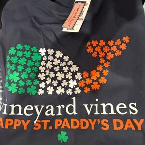 Vineyard Vines Shamrock Whale Tee - Green, White, Orange xs
